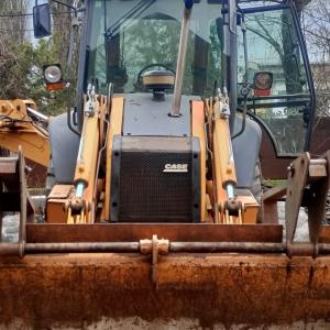 Reparatii si mentenanta intretinere  buldoexcavatoare  multimarca