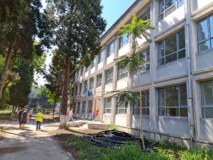 Lucrările de reabilitare și modernizare a Școlii Gimnaziale ,,Andrei Șaguna” Deva avansează