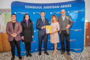Ministrul Tineretului și Sportului, Carol-Eduard Novák, în vizită la Consiliul Județean Argeș