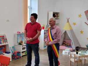 Parteneriatul public-privat, un nou proiect de succes: modernizarea Grădiniței din Satu mic