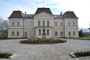Clarificări privind modalitatea de acces la Palatul Bánffy de la Răscruci