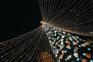 Pe 5 decembrie, Târgu Mureșul va fi “scăldat” în splendoare