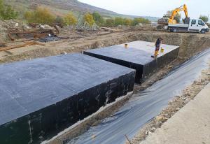 Consiliul Județean execută lucrări de consolidare, din fonduri europene, pe drumul județean 109B