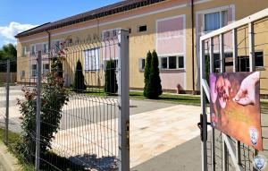 SERVICII SOCIALE: 30 de porții de hrană, gratuite, pe zi - pentru persoanele fără adăpost
