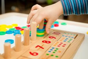Tichete sociale pentru grădiniță. În ce condiții se acordă și cine beneficiază de stimulentul educațional