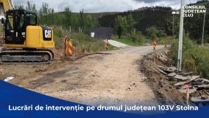 Consiliul Județean derulează lucrări de intervenție pe drumul județean 103V Stolna