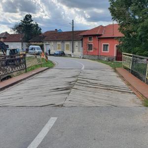 Stadiul lucrărilor la podul din Nimăești