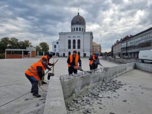 Au început lucrările pentru amenajarea piațetei Independenței