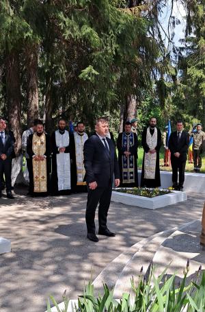 Copiii trebuie să cunoască istoria pentru a-i cinsti cum se cuvine pe eroii căzuți la datorie