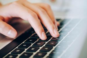 Vești bune! În Sectorul 3, contractele de salubritate  pot fi încheiate online