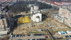 Parcarea Park & Ride de lângă Catedrala Ortodoxă prinde contur