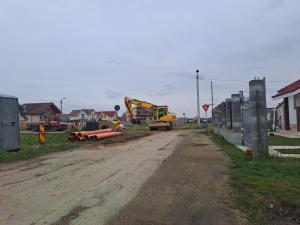 Se lucrează la modernizarea unor străzi din cartierele  Grigorescu și Tineretului