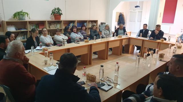 Continuă seria meselor rotunde în beneficiul comunităților locale pentru colectarea de bune practici