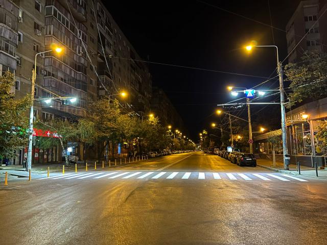 Viața are prioritate!  Aproape 100 de treceri de pietoni, suprailuminate și supraînălțate, amenajate în Sectorul 6. Alte 170 au fost marcate
