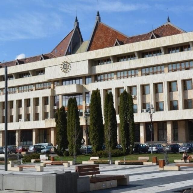 Peste 1000 de dosare depuse la Consiliul Județean Harghita pentru creșterea eficienței energetice a gospodăriilor vulnerabile