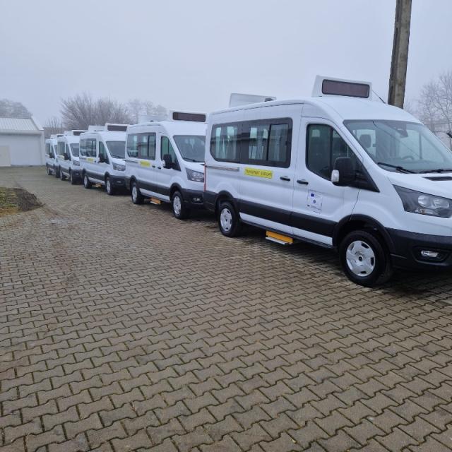 Cu un pas mai aproape de îmbunătățirea condițiilor de transport pentru elevii din județul Harghita,  în special pentru cei proveniți din zonele izolate