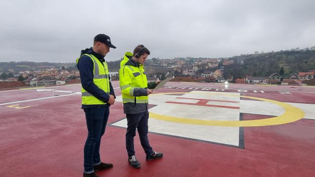 Demonstrația live cu drona medicală, un succes. Aparatul a  parcurs distanța propusă în 8 minute