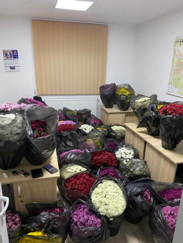 Hoț prins în flagrant de polițiștii locali