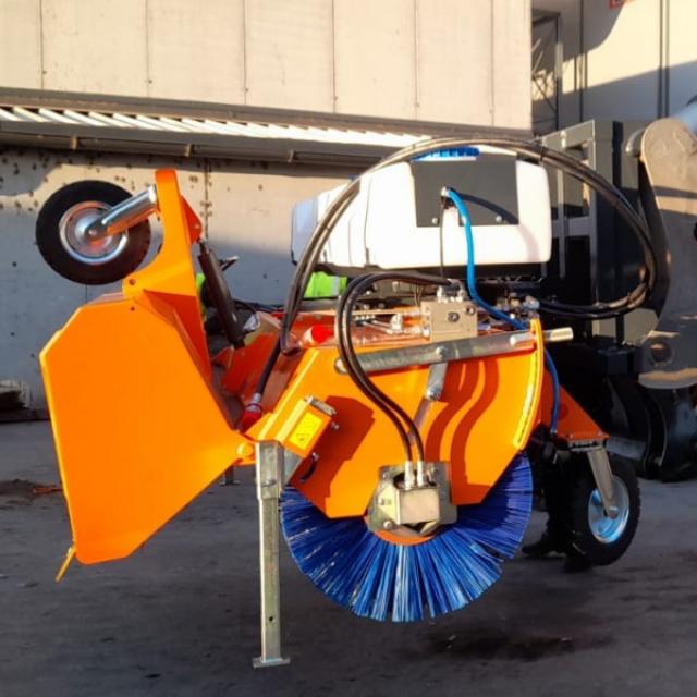 Perie de capacitate mare pentru utilaje de mare tonaj